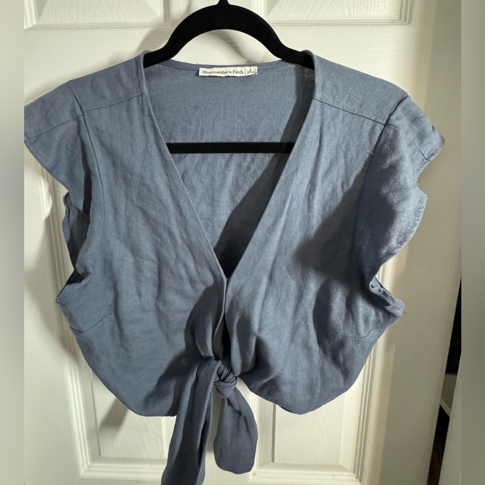 Abercrombie & Fitch Flutter Sleeve Linen Tie Fron… - image 1